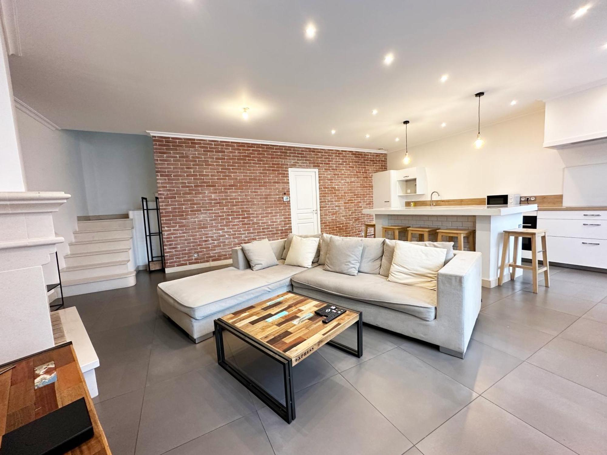 Appartamento Medellin - Magnifique Maison A Reims Esterno foto